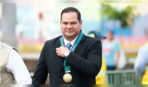 Fernando Velasco ignora su vacancia y sigue al mando de la Municipalidad de Chorrillos elpopular.pe