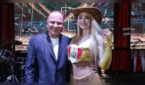 Mauricio Diez Canseco con su novia Aixa Sosa. elpopular.pe