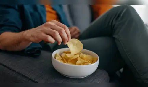 Retiran conocidos snacks por riesgo de contaminación con metal. elpopular.pe