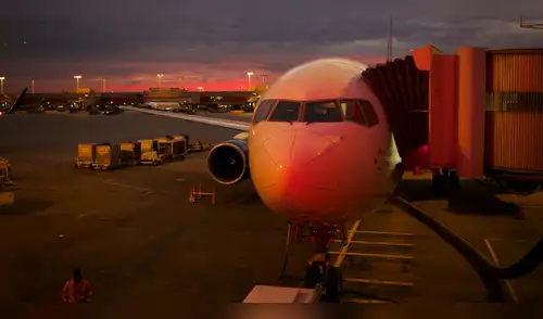 Del éxito al colapso la aerolínea más usada vuelve a declararse en quiebra. elpopular.pe