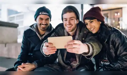 Selfies y migración la iniciativa del gobierno de EE.UU. que genera debate. elpopular.pe