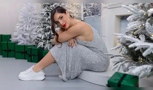 Korina y Valeria celebran la Navidad elpopular.pe