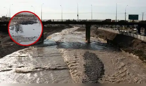 Río Rímac mantiene agua oscura y fuertes olores en Cercado de Lima: ANA investiga las causas. elpopular.pe