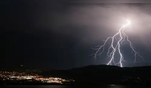 Senamhi advierte DECIMOSEGUNDO FRIAJE desde el 15 de octubre: lluvias, descargas eléctricas y vientos extremos en estas regiones del Perú. elpopular.pe