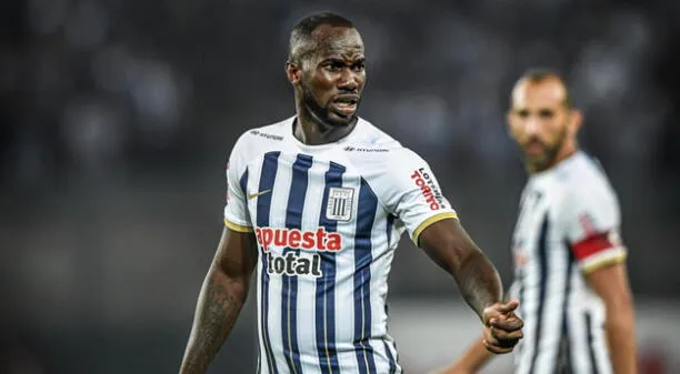 ¡Para qué te traje! Waterman falla penal y se pierde el 3-0 de Alianza Lima