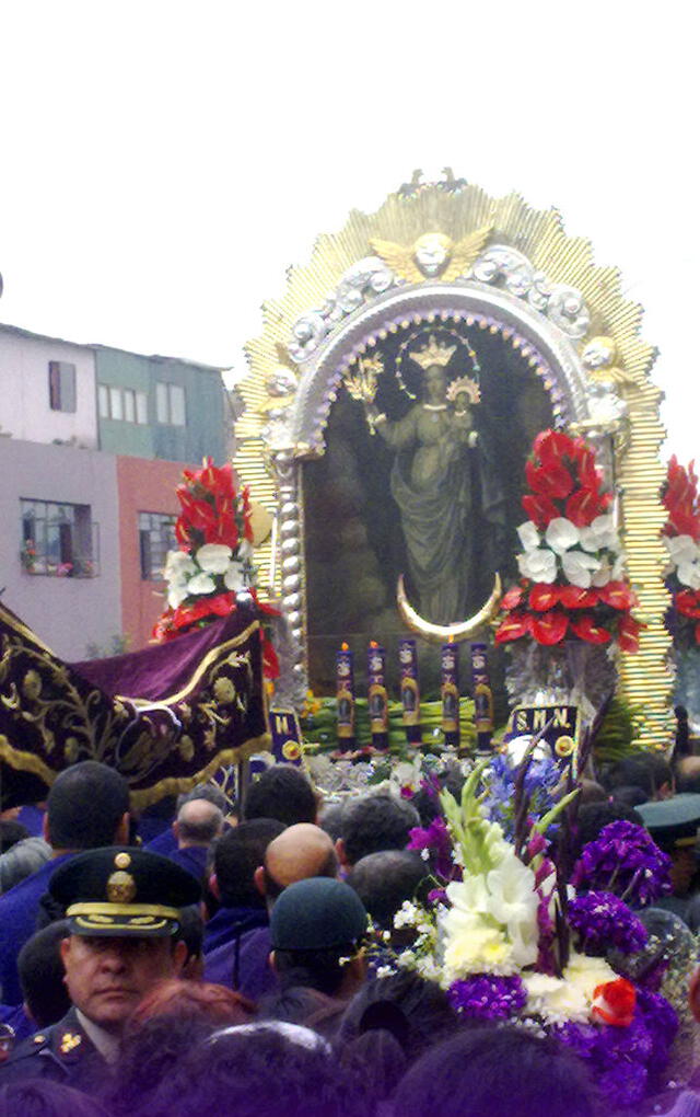  Nuestra Señora de la Nube se encuentra al reverso de la imagen del Sañor de los Milagros. Crédito: Difusión.   