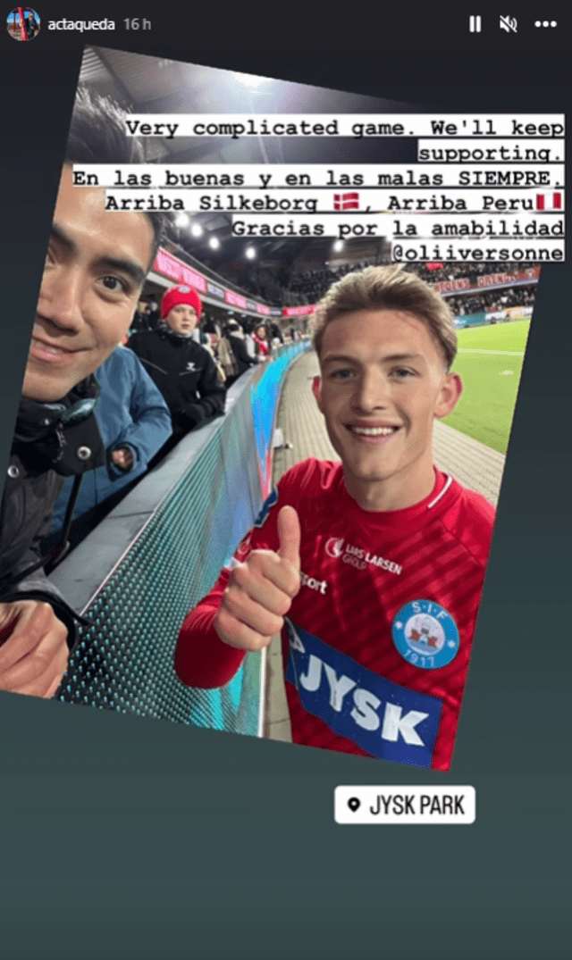 Oliver Sonne posa con hincha peruano para Instagram. 