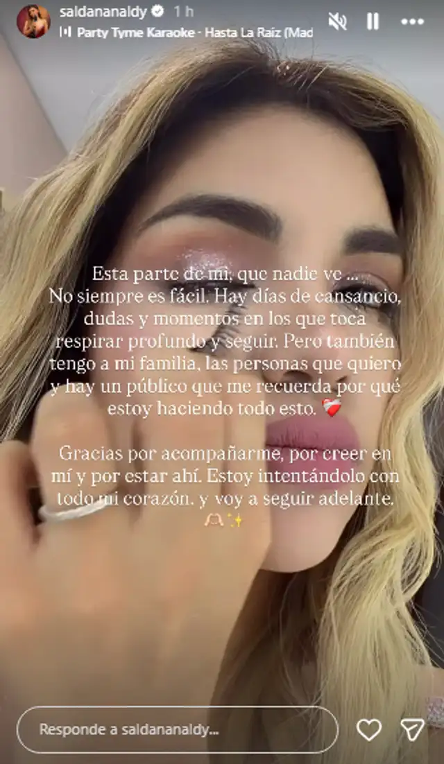 Naldy Saldaña publica un video donde se desmaquilla frente a las cámaras. Naldy Saldaña publica un video donde se desmaquilla frente a las cámaras.
