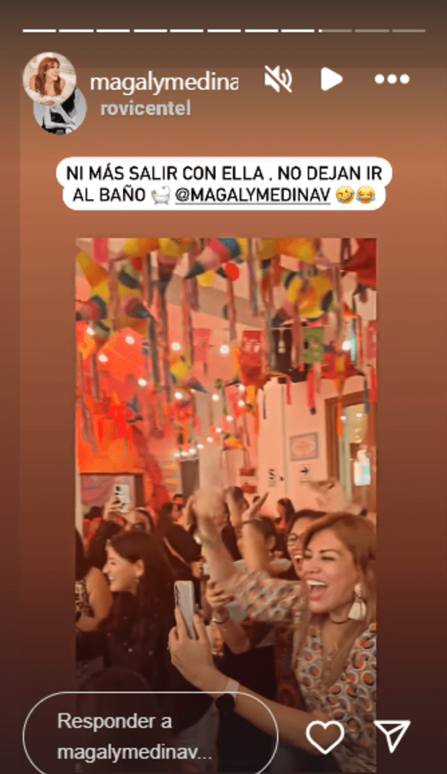 Magaly Medina alborota a fans en despedida de soltera y su amiga reclama.