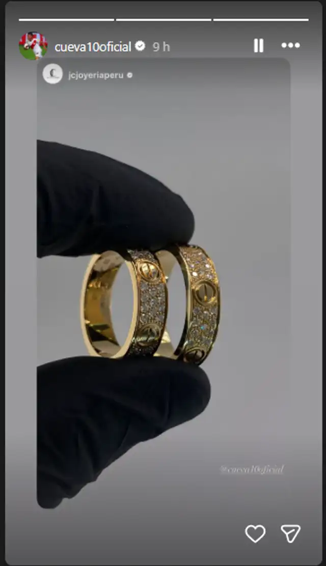 Cueva muestra en su Instagram lujoso anillo. Foto: Instagram.   