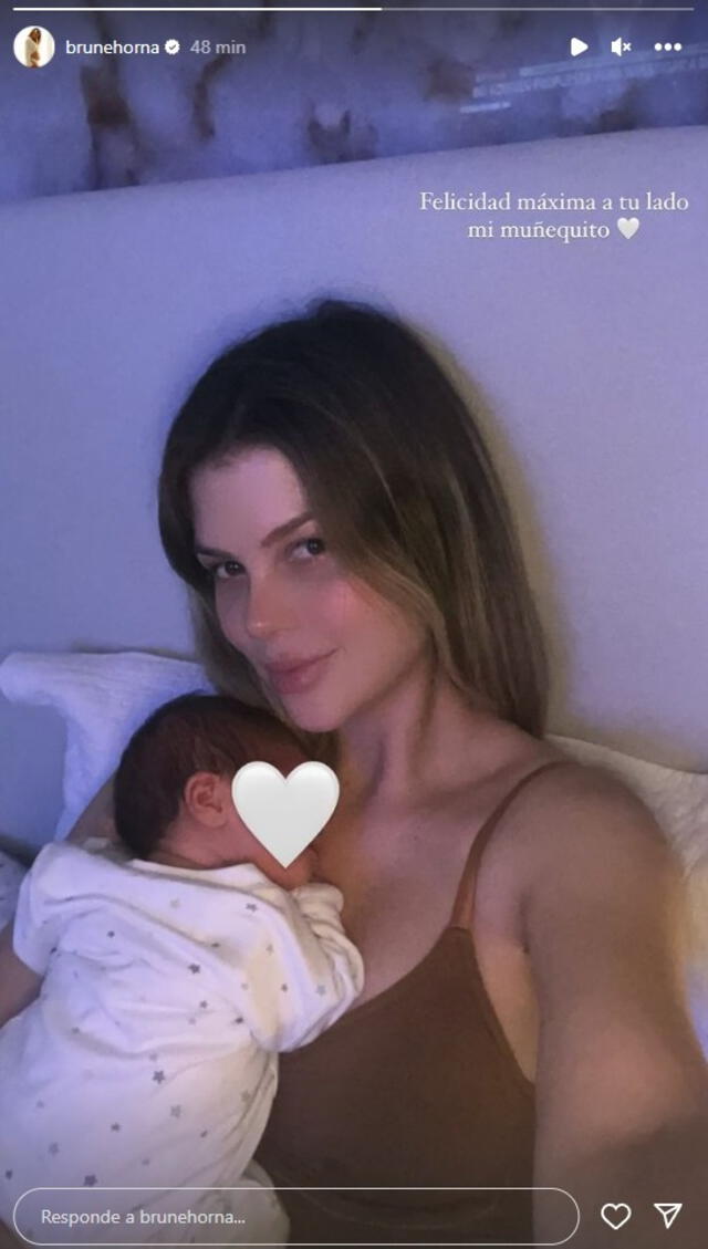 Brunella Horna mostró foto reciente con su bebé en sus redes sociales.