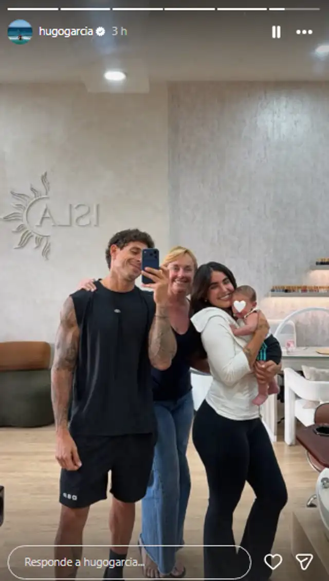 Hugo García demuestra que no existe rivalidad entre su mamá y su pareja.
