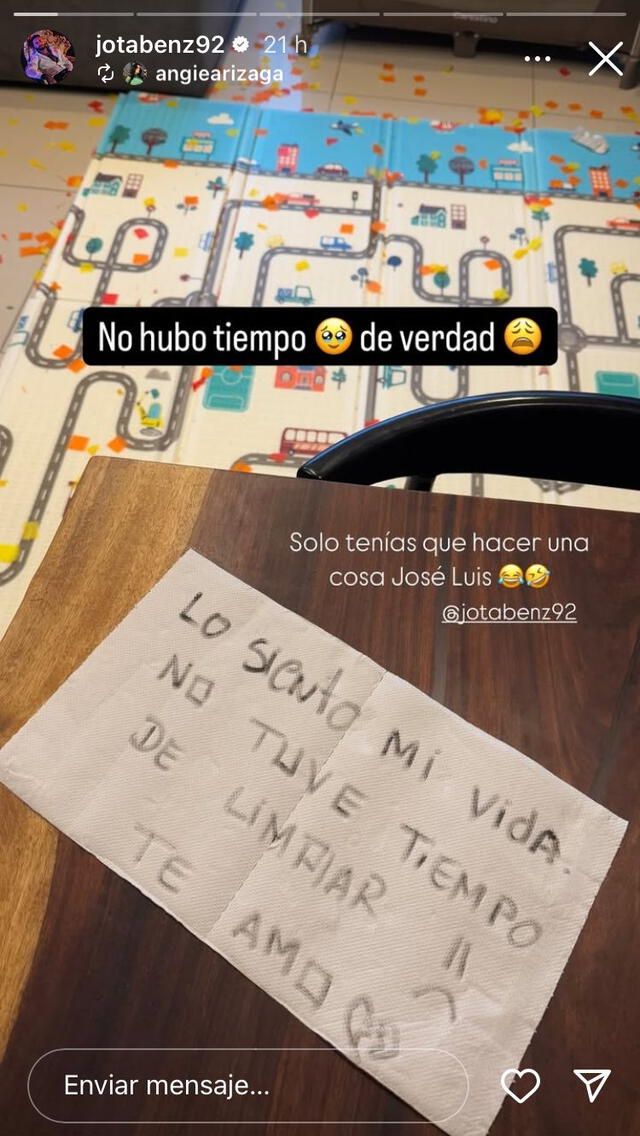 Jota Benz reacciona a respuesta de Angie Arizaga Jota Benz reacciona a respuesta de Angie Arizaga