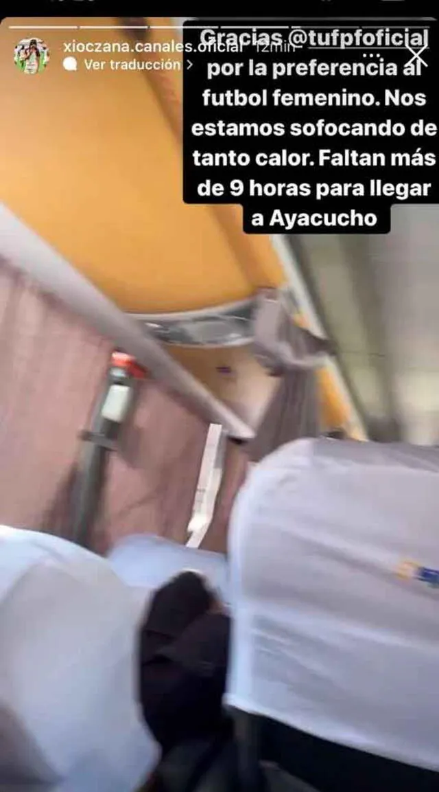 La futbolista Xioczana Canales compartió cómo viajaban en el bus que de la FPF. / FUENTE: Instagram.   