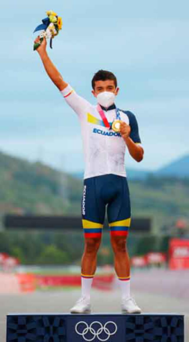 Richard Caparaz le entrega a Ecuador su primera medalla de oro en Tokio 2020. | FUENTE: Twitter.   