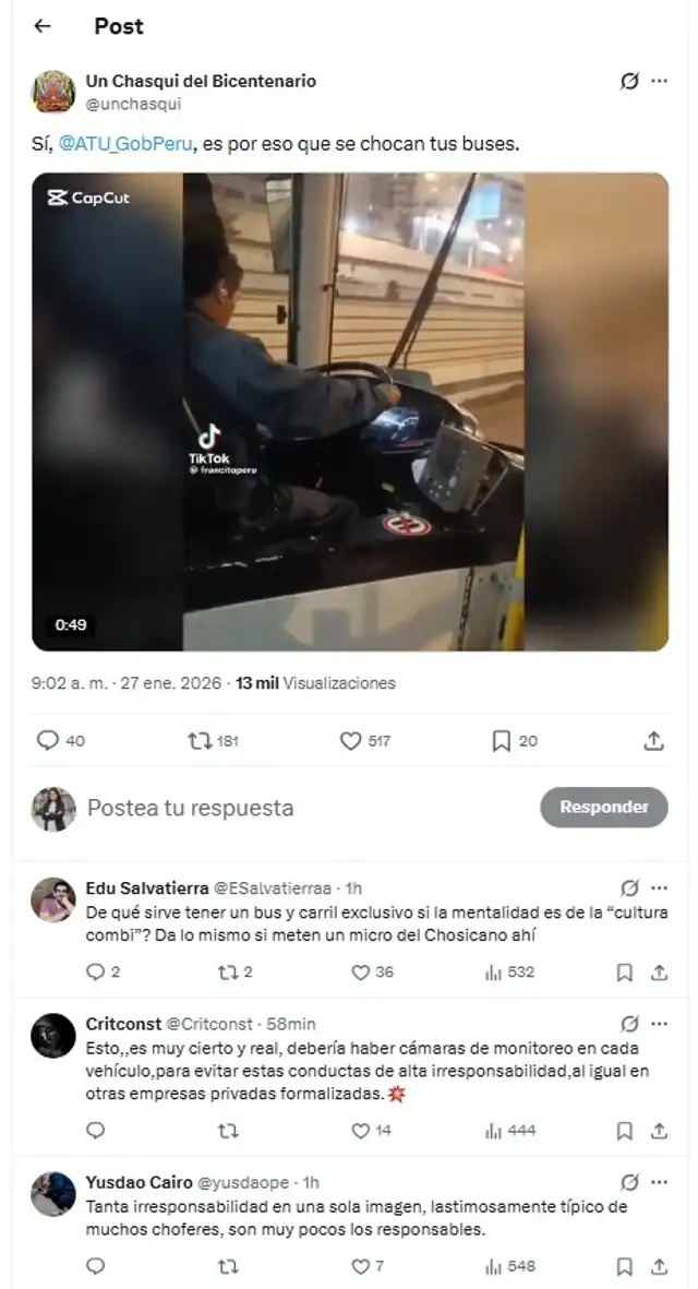 Chofer es captado en el celular mientras manejaba bus del Metropolitano.