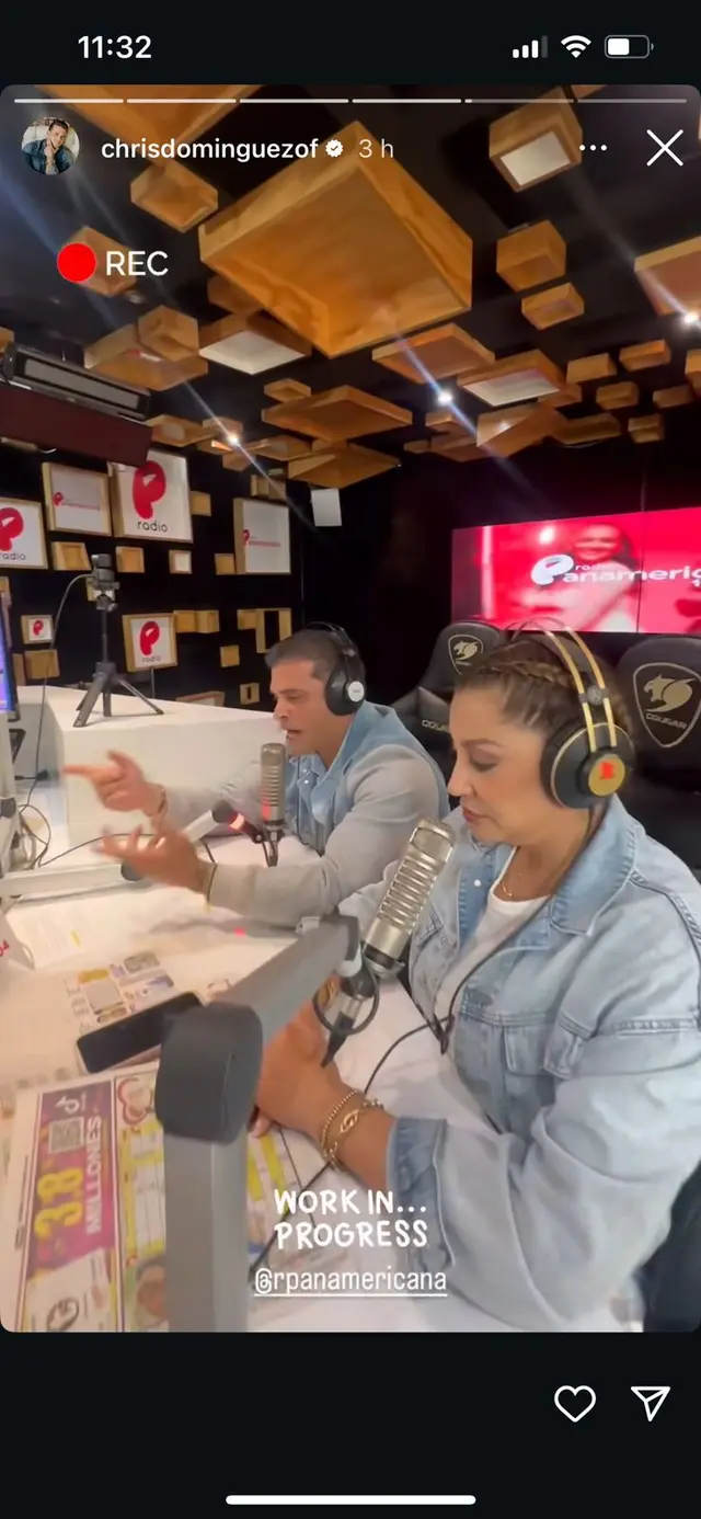  Christian Domínguez reaparece con Karla Tarazona tras acusaciones de su hija 