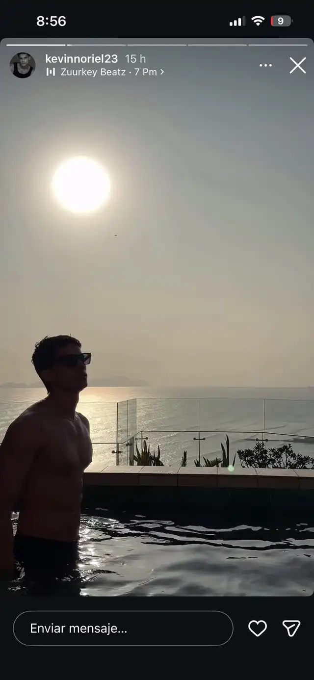 Kevin Díaz APARECE en reunión con amigos en piscina y SIN Onelia Molina Kevin Díaz APARECE en reunión con amigos en piscina y SIN Onelia Molina