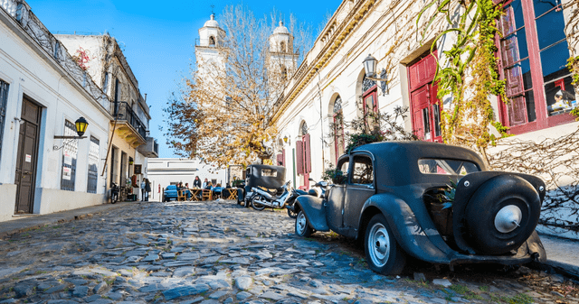 Colonia de sacramento es la ciudad más histórica de Uruguay según National Geographic.