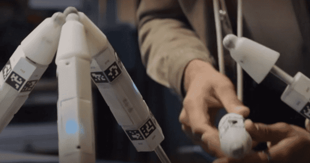¿Qué son los truss links y qué propiedades presenta el robot? ¿Qué son los truss links y qué propiedades presenta el robot?
