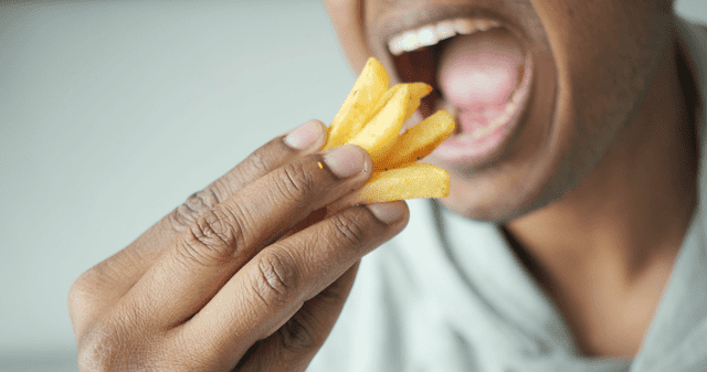¿Por qué las papas fritas son un peligro latente para la salud?