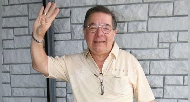 Efraín Aguilar tuvo que dar por concluido sus presentaciones en el teatro Canout. Efraín Aguilar tuvo que dar por concluido sus presentaciones en el teatro Canout.