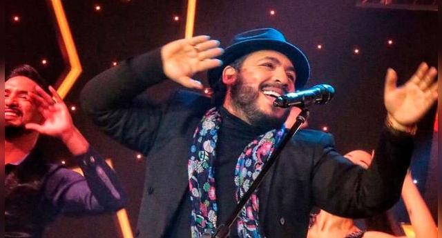 Imitador de Juan Luis Guerra puso de pie al jurado tras cantar “La cosquillita”.