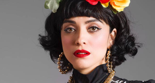 Mon Laferte En Instagram Saca Cara Por Su Mural “chile Tiene Problemas 