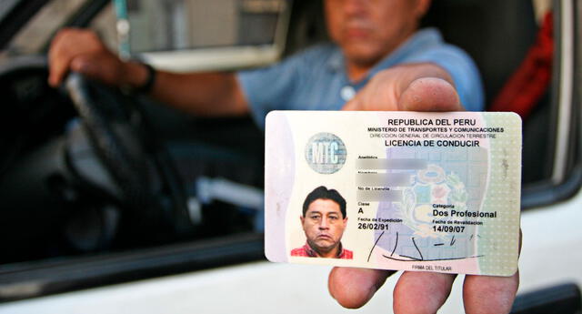 Atención en centros de emisión de brevetes reiniciarán este lunes 1 de marzo El Popular