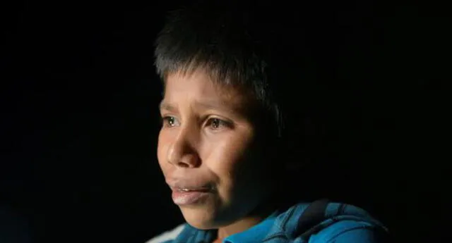 El niño inmigrante guatemalteco no acompañado Oscar (12), quien llegó a Estados Unidos desde México.