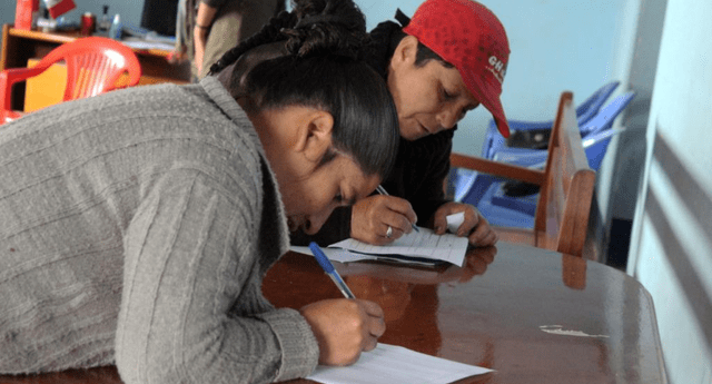 ‘Camporredondo’, el proyecto educativo para jóvenes y adultos de la Amazonía El Popular
