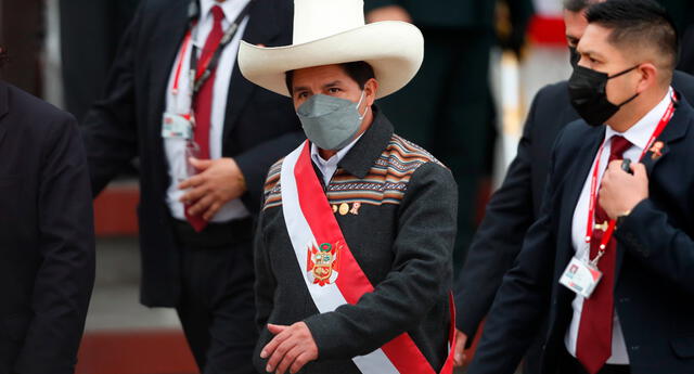 Pedro Castillo: FF.AA. revela que es la primera vez que un presidente abandona un desfile militar El Popular