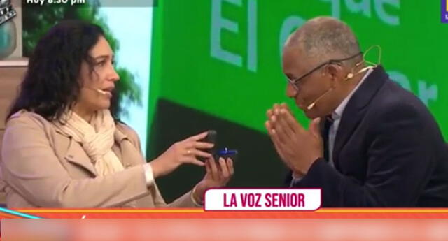 Esposa de concursante de La Voz Senior le dio anillo de compromiso.