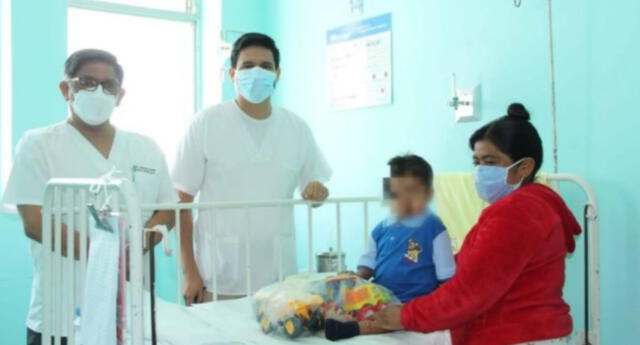 Niño de 3 años vence al COVID-19 y dengue en Piura
