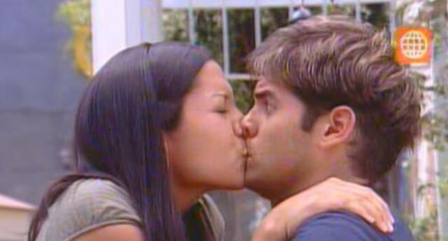 Grace Gonzáles se besa con Nicolas.