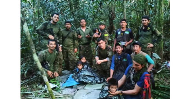 Niños colombianos encontrados en la selva de su país tras accidente aéreo. 