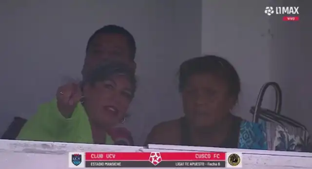 Doña Peta asistió al partido para ver jugar a Paolo Guerrero.