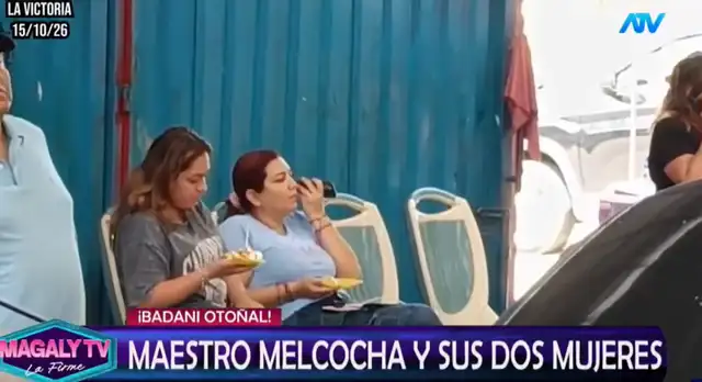 Monserrat y Heydi Amado se realizan bromas con total confianza.