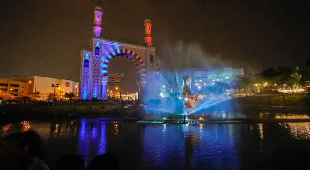  Parque de la Amistad en la noche. Foto: Municipalidad de Surco   