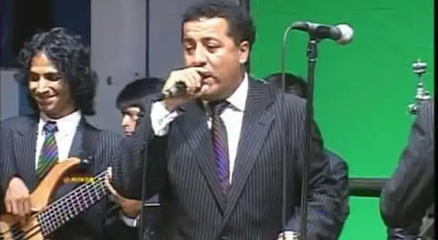  Toño Sosaya es un emblemático cantante de Grupo 5. Foto: Difusión 