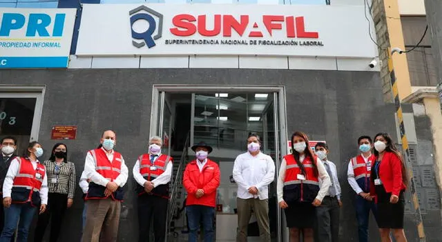  Sunafil supervisó a los trabajadores de Magaly Medina. Foto: Difusión 