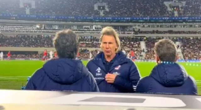 Ricardo Gareca renegó con los jugadores de Chile.  