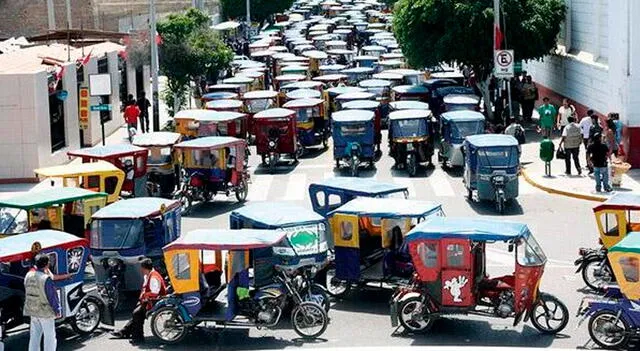 Mototaxistas se preparan para una huelga nacional a fines de octubre de 2024. Foto: Radio Cutivalú.   