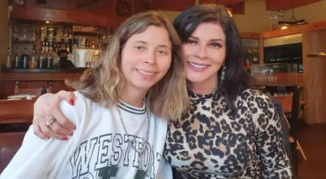 Olga Zumarán junto a su hija. Fuente: Difusión. Olga Zumarán junto a su hija. Fuente: Difusión.