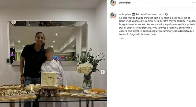 Leyla Chihuán estuvo presente en la primera comunión del hijo de Abril Cárdenas. Leyla Chihuán estuvo presente en la primera comunión del hijo de Abril Cárdenas.