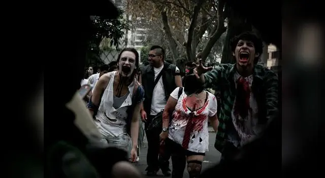 Zombies en Lima. Zombies en Lima.