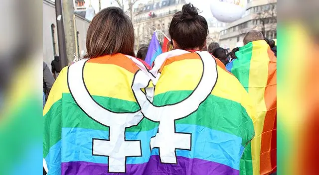 Miles salieron a las calles de París a pedir por la legalización del matrimonio gay.