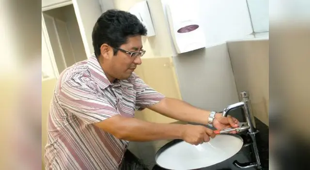 empaquetadura trompito que se debe cambiar en el caño y cuesta S/.0.50.