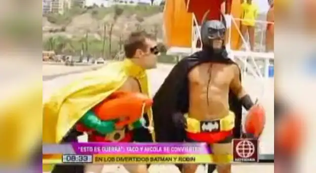 Yaco Eskenazy y Nicola Porcella se visten de Batman y Robin para divertir al público en la playa. Yaco Eskenazy y Nicola Porcella se visten de Batman y Robin para divertir al público en la playa.