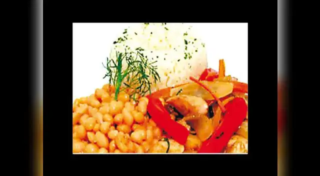 Sudado de jurel con frejoles.